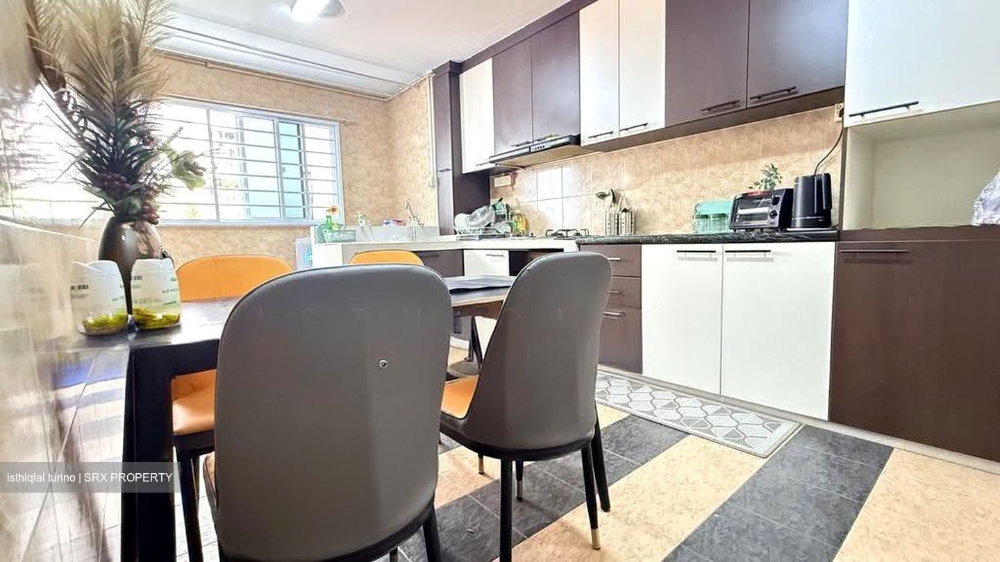 Blk 322 Bukit Batok Street 33 (Bukit Batok), HDB 3 Rooms #613514971